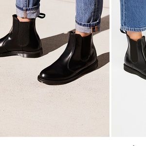 DocMarten Flora chelsea boot size 8